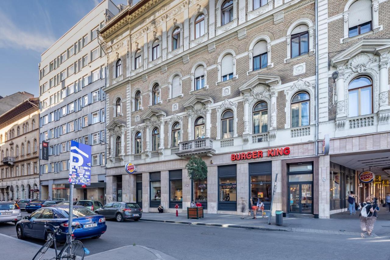 Apartament Huge In The Center Budapesta